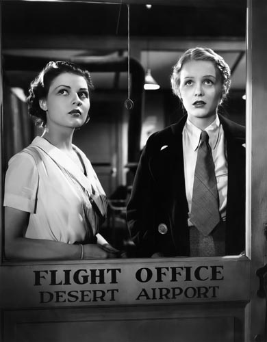 Air Mail [Cast] Photo