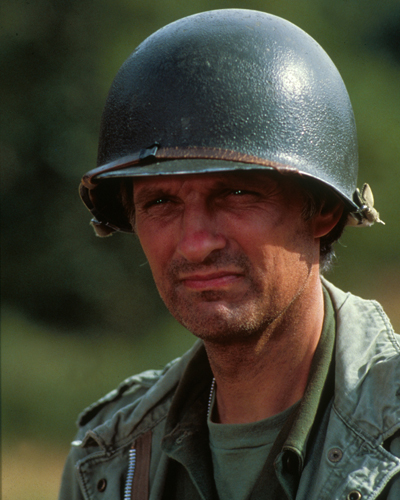 Alda, Alan [MASH] Photo