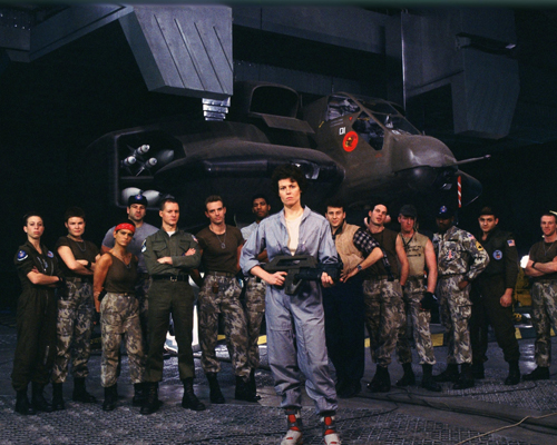Aliens [Cast] Photo