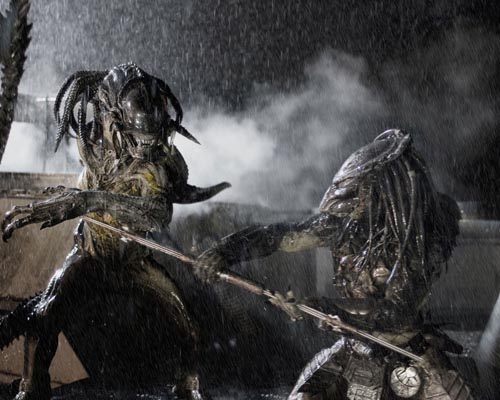 Aliens Vs Predator : Requiem [Cast] Photo