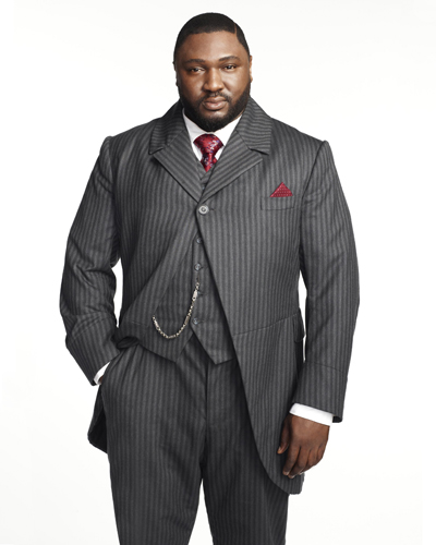 Anozie, Nonso [Dracula] Photo