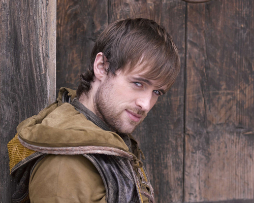 Armstrong, Jonas [Robin Hood] Photo