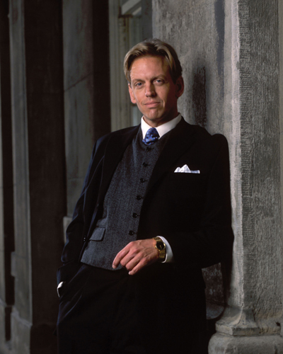 Atherton, Ted [Sue Thomas Fbeye] Photo