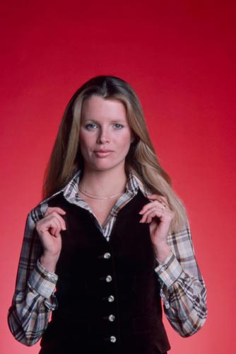 Basinger, Kim [Dog and Cat] Photo