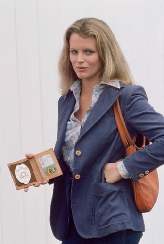 Basinger, Kim [Dog and Cat] Photo