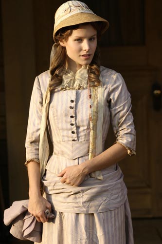 Bell, Kristen [Deadwood] Photo