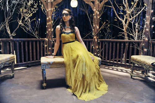 Bellisario, Troian [Pretty Little Liars] Photo