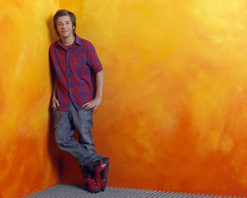 Bennett, Jimmy [No Ordinary Family] Photo