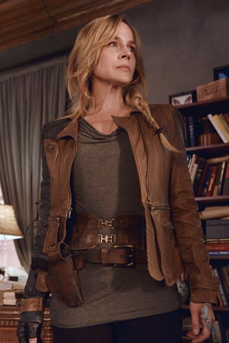Benz, Julie [Defiance] Photo