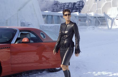 Berry, Halle [Die Another Day] Photo