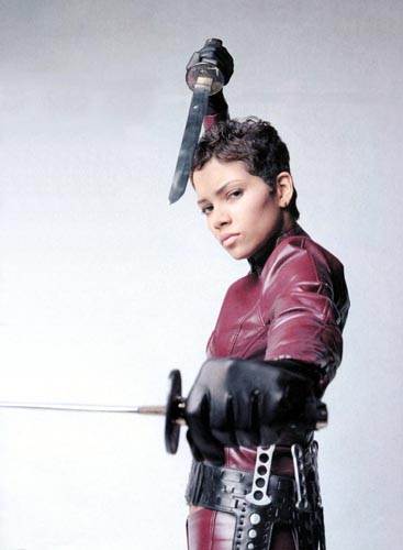 Berry, Halle [Die Another Day] Photo