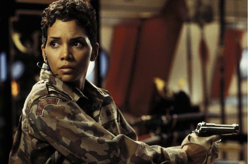Berry ,Halle [Die Another Day] Photo