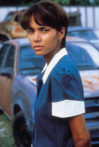 Berry, Halle [Monsters Ball] Photo