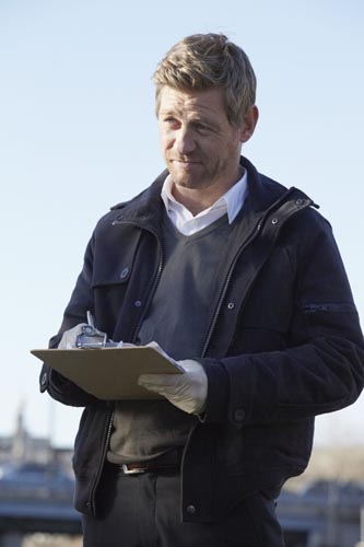 Bishop, Nic [Body of Proof] Photo