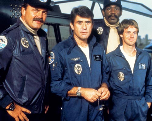 Blue Thunder [Cast] Photo