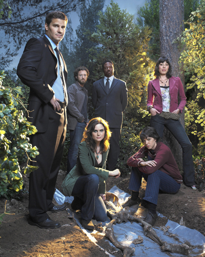 Bones [Cast] Photo