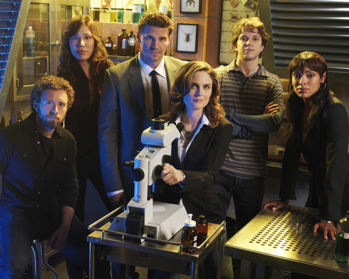 Bones [Cast] Photo