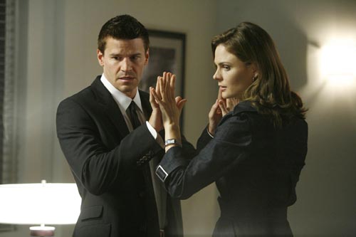 Bones [Cast] Photo