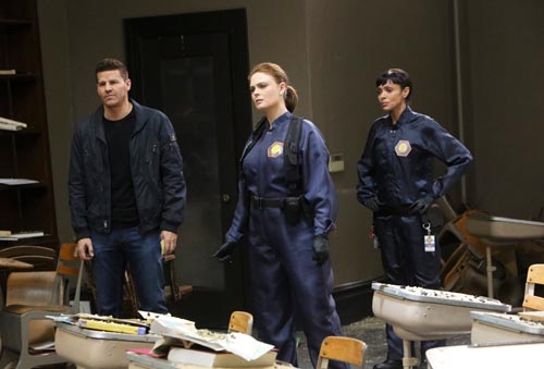Bones [Cast] Photo