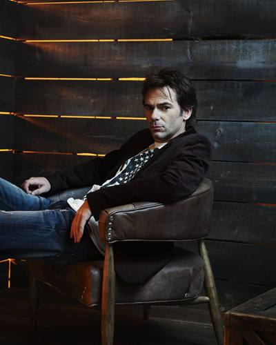 Burke, Billy [Revolution] Photo