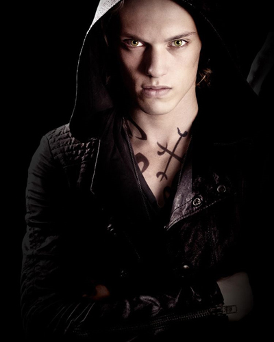 Campbell Bower, Jamie [The Mortal Instruments City of Bones] Photo