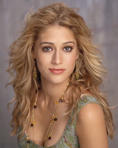 Caplan, Lizzy [Related] Photo