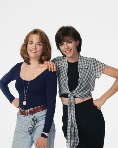 Caroline in the City [Cast] Photo