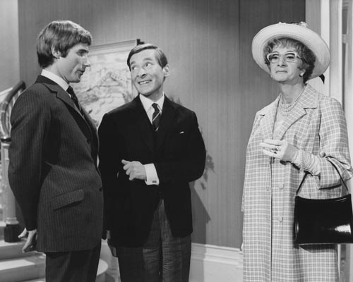 Carry on Again Doctor [Cast] Photo