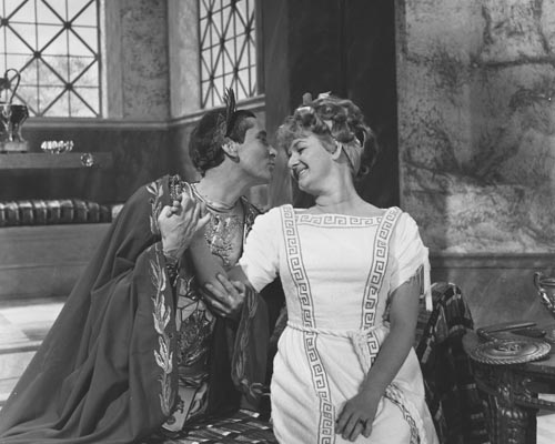 Carry On Cleo [Cast] Photo