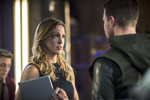 Cassidy, Katie [Arrow] Photo