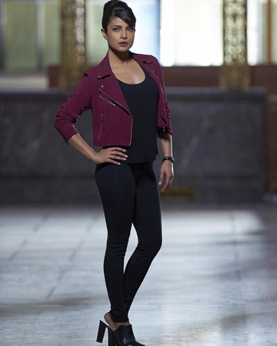 Chopra, Priyanka [Quantico] Photo