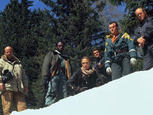 Cliffhanger [Cast] Photo