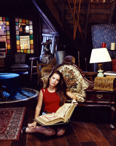 Combs, Holly Marie [Charmed] Photo