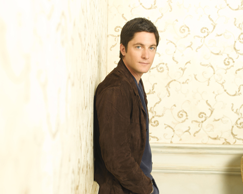 Conrad, David [Ghost Whisperer] Photo