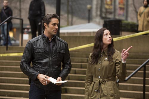 Continuum [Cast] Photo