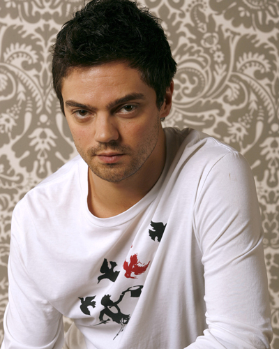 Cooper, Dominic Photo