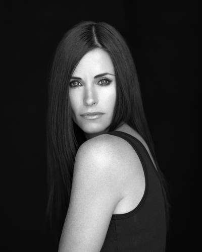 Cox, Courteney [Friends] Photo