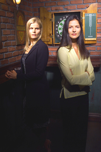 Crossing Jordan [Cast] Photo