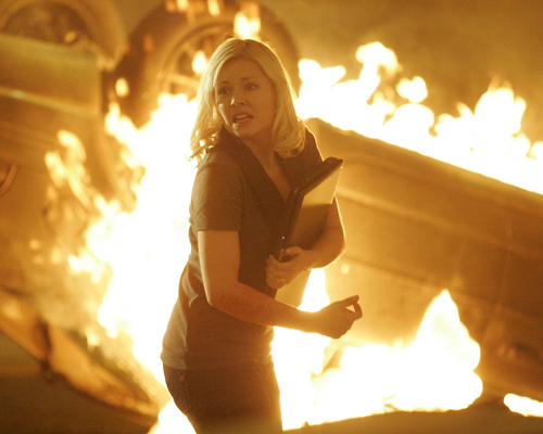 Cuthbert, Elisha [24] Photo