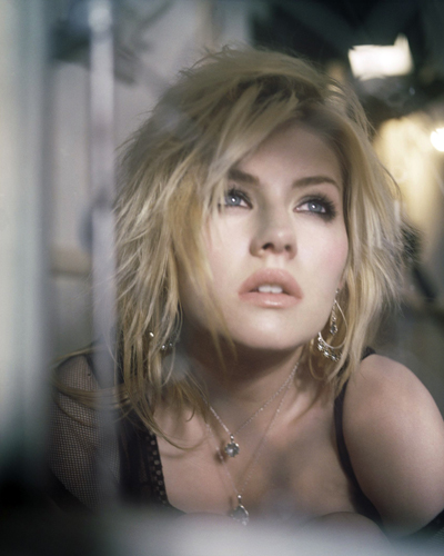 Cuthbert, Elisha [24] Photo