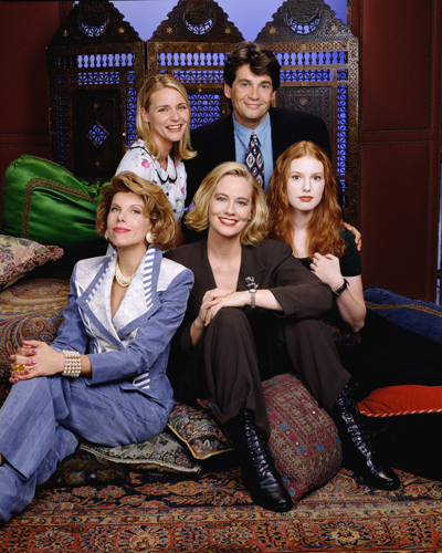 Cybill [Cast] Photo