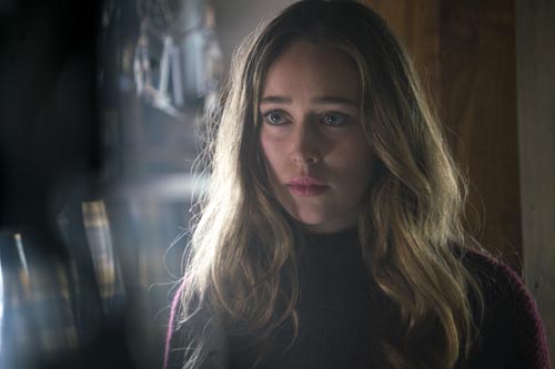 Debnam-Carey, Alycia [Fear the Walking Dead] Photo