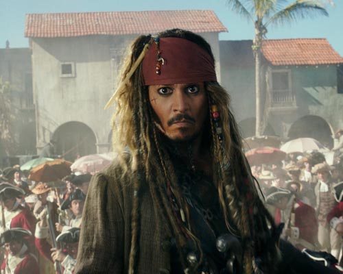 Depp, Johnny [Pirates of the Caribbean: Dead Men Tell No Tales] Photo