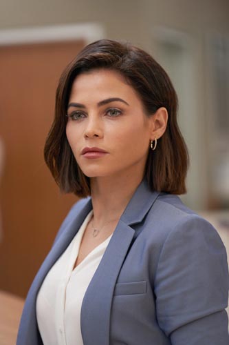 Dewan, Jenna [The Resident] Photo