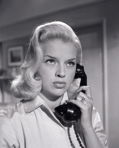 Dors, Diana [Yield To The Night] Photo