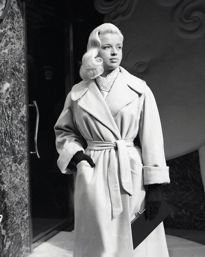 Dors, Diana [Yield To The Night] Photo