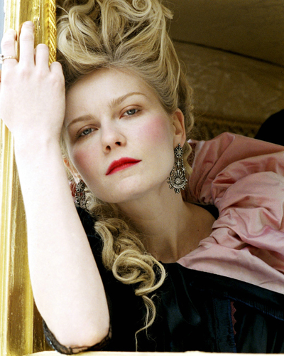 Dunst, Kirsten [Marie Antoinette] Photo