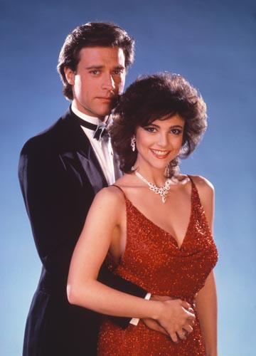 Dynasty [Cast] Photo