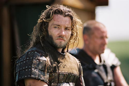 Edgerton, Joel [King Arthur] Photo