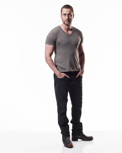 Eggold, Ryan [The Blaclist] Photo